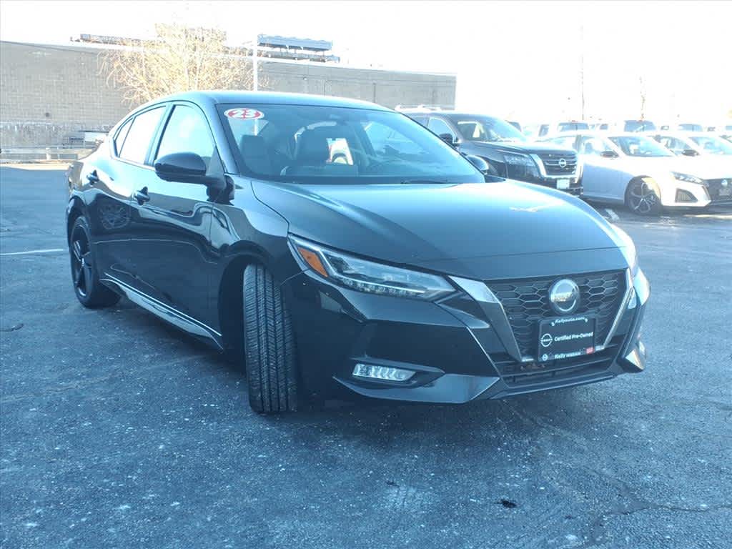 2023 Nissan Sentra SR photo 3