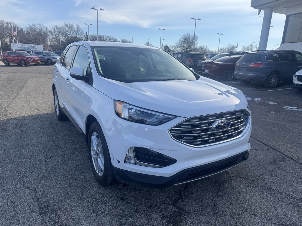 2022 Ford Edge SEL's photo