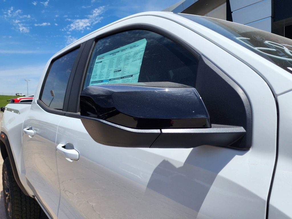2025 Gmc Canyon Elevation photo 11