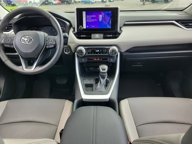 2024 Toyota RAV4 XLE Premium photo 8