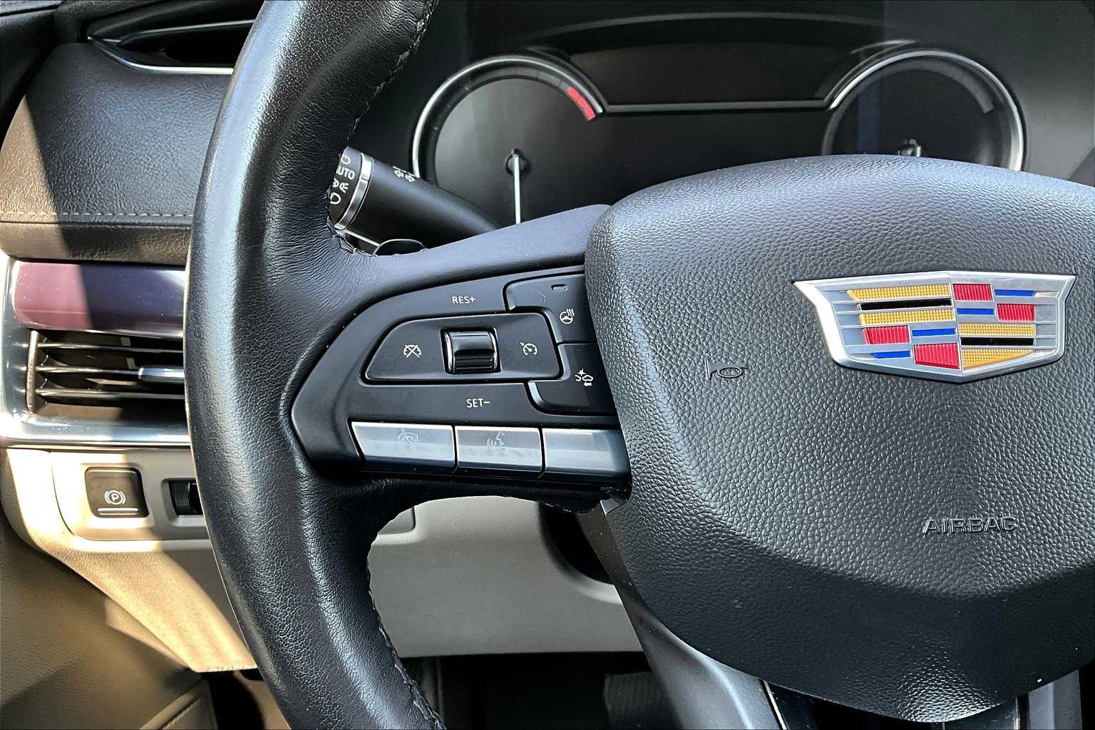 2022 Cadillac XT4 Luxury photo 20