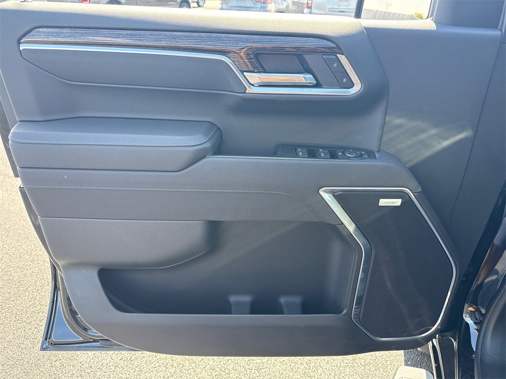 2026 GMC SIERRA - Image 13