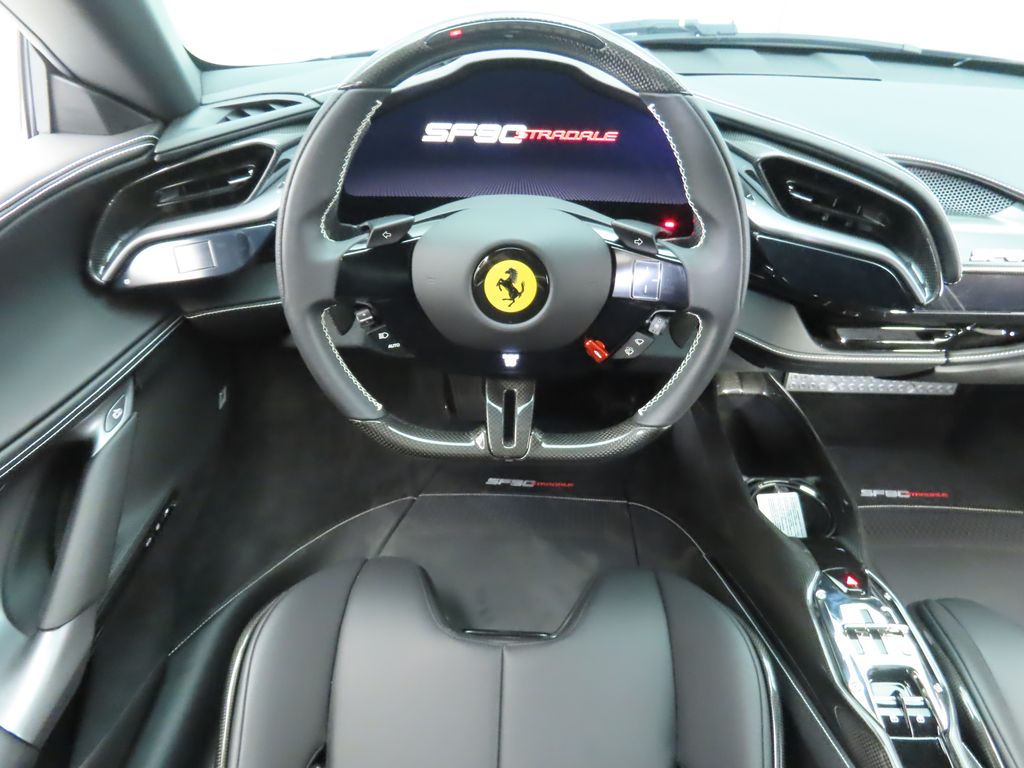 2023 Ferrari SF90 Stradale Base photo 10
