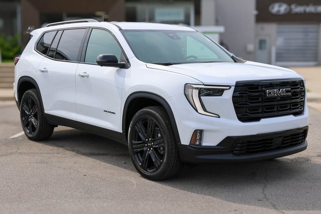 2026 GMC Acadia Elevation's photo
