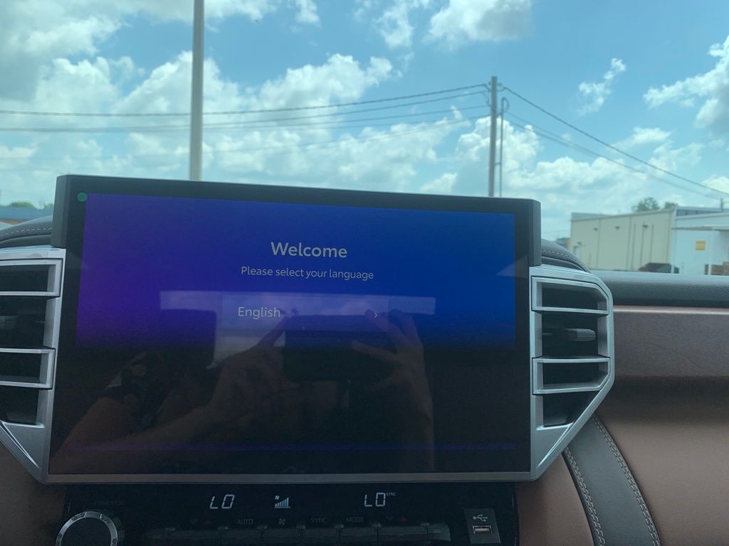 2025 Toyota Tundra 1794 Edition CrewMax photo 17