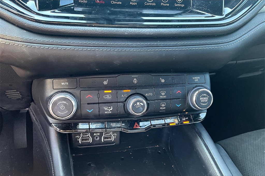 2022 Dodge Durango GT Plus photo 14