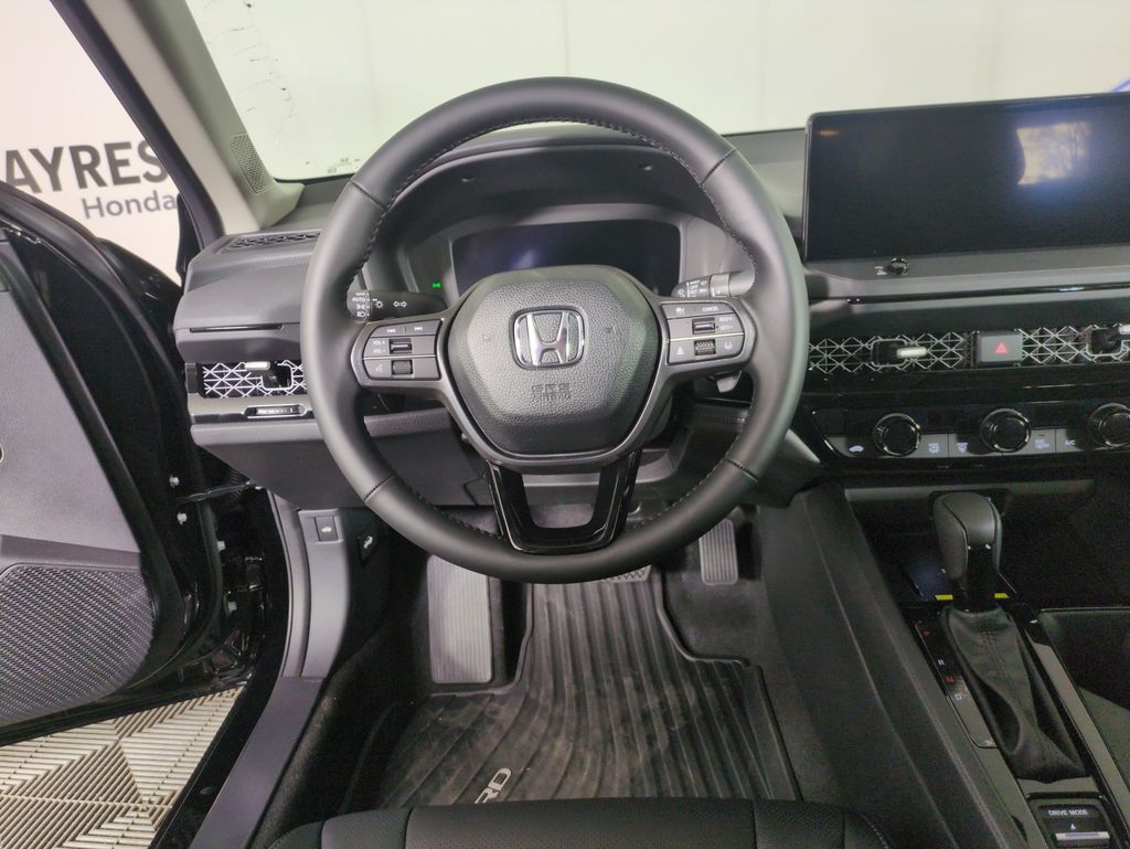 2025 Honda Accord Hybrid EX-L photo 13