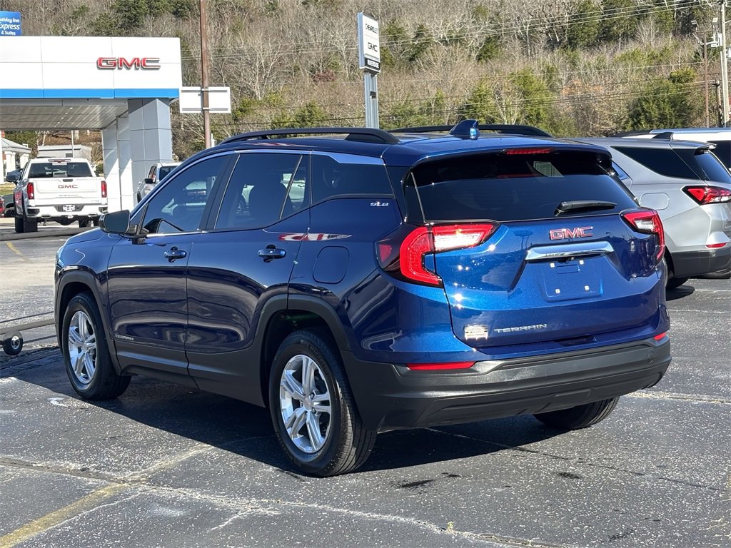 2022 Gmc Terrain SLE photo 3