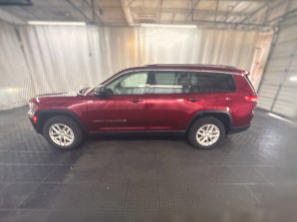 2023 Jeep Grand Cherokee Limited photo 4