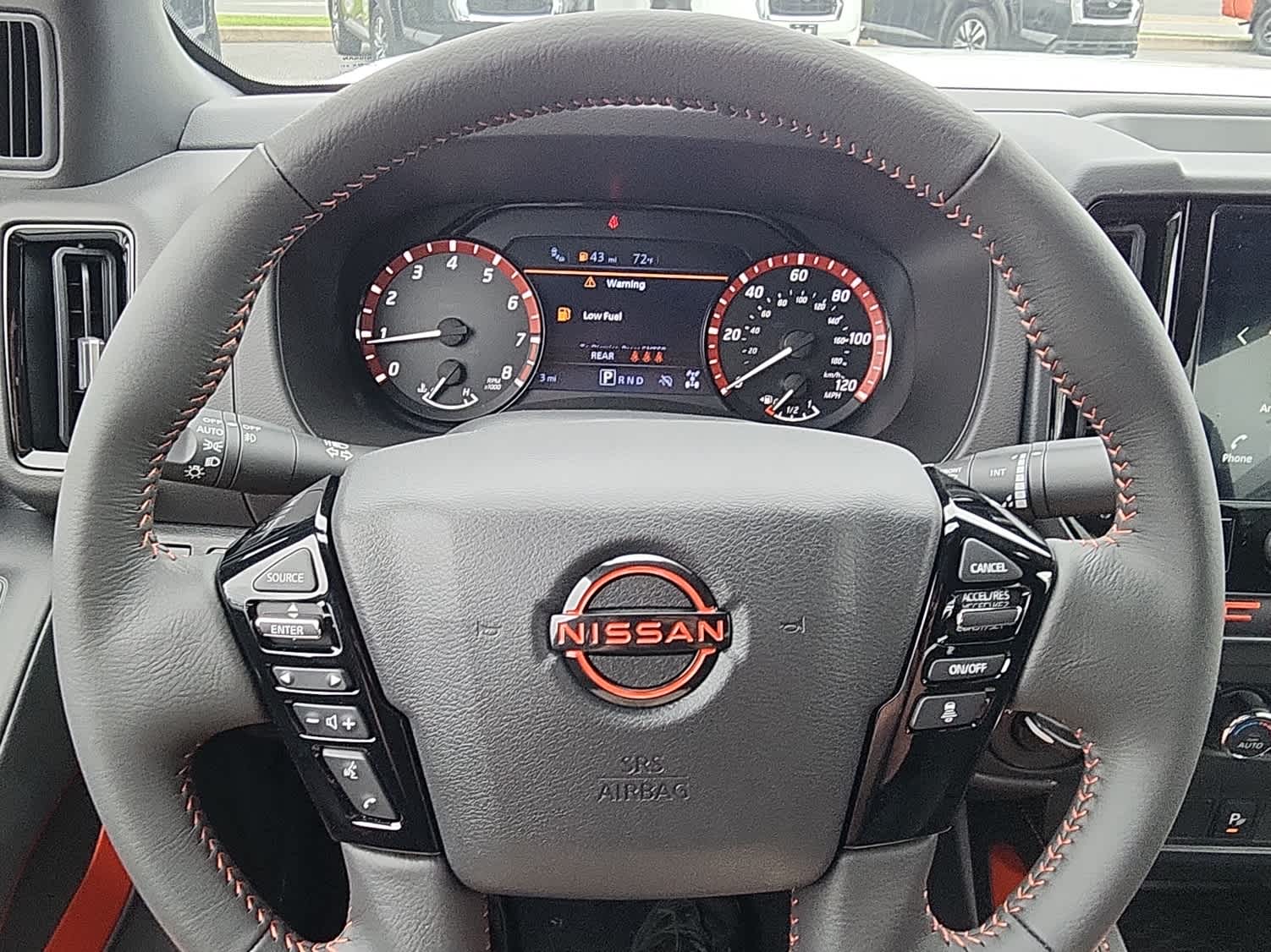 2025 Nissan Frontier PRO-4X photo 15