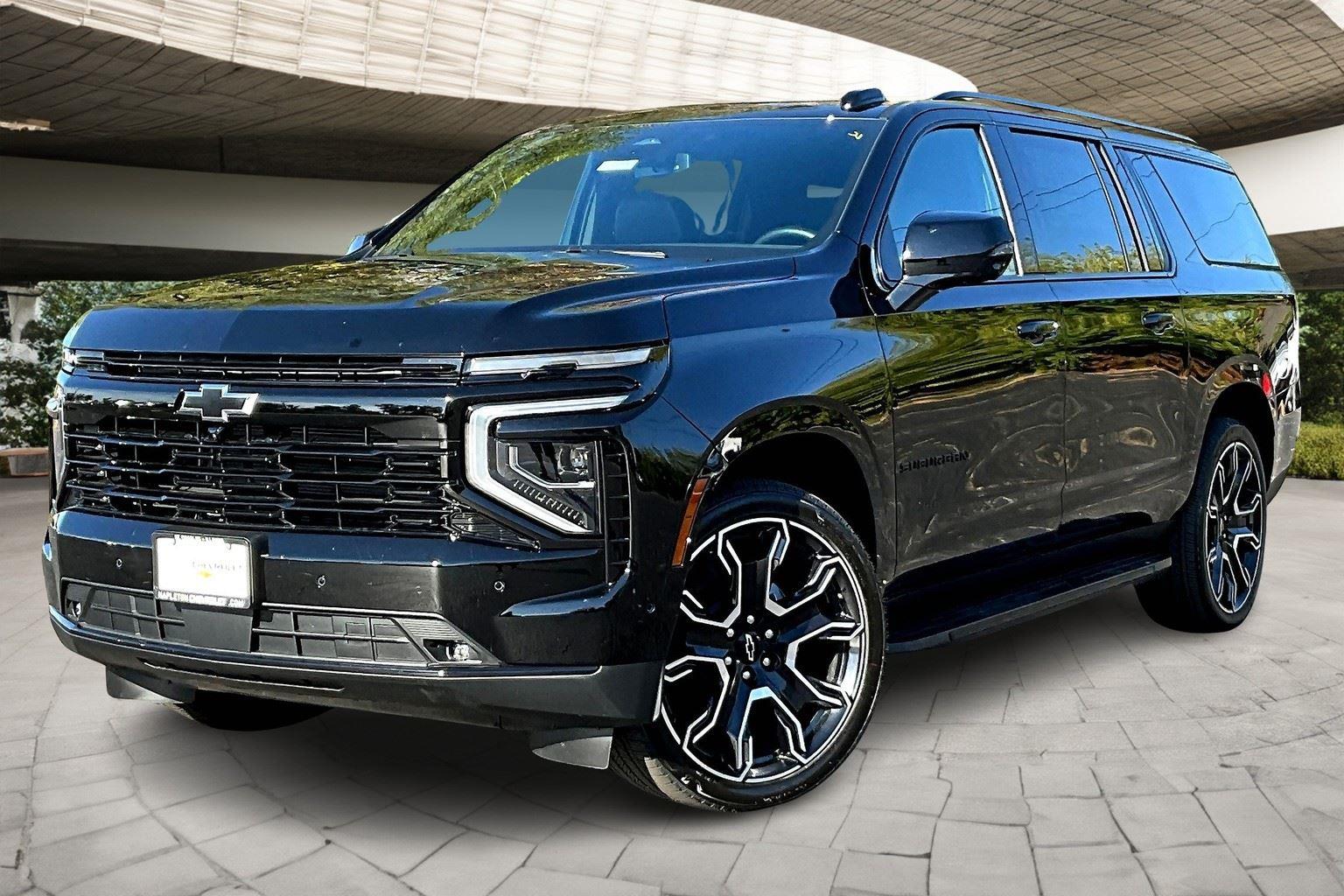 2026 Chevrolet Suburban RST's photo