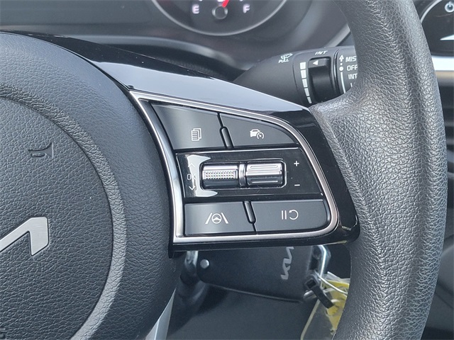 2022 Kia Forte FE LXS photo 28