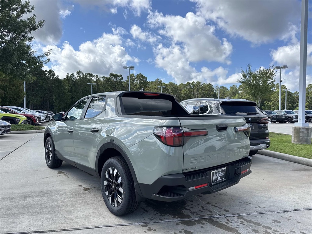 2026 Hyundai Santa Cruz SE photo 3
