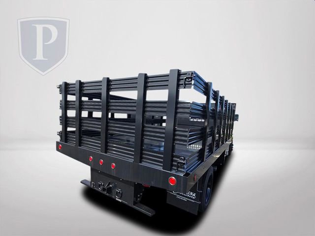 2024 Chevrolet Silverado 5500HD Work Truck photo 3