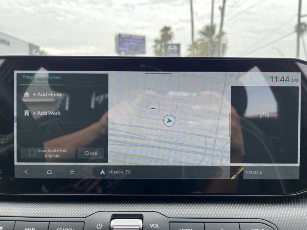2025 Kia K4 GT-Line photo 6