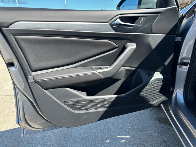 2025 Volkswagen Jetta S photo 15