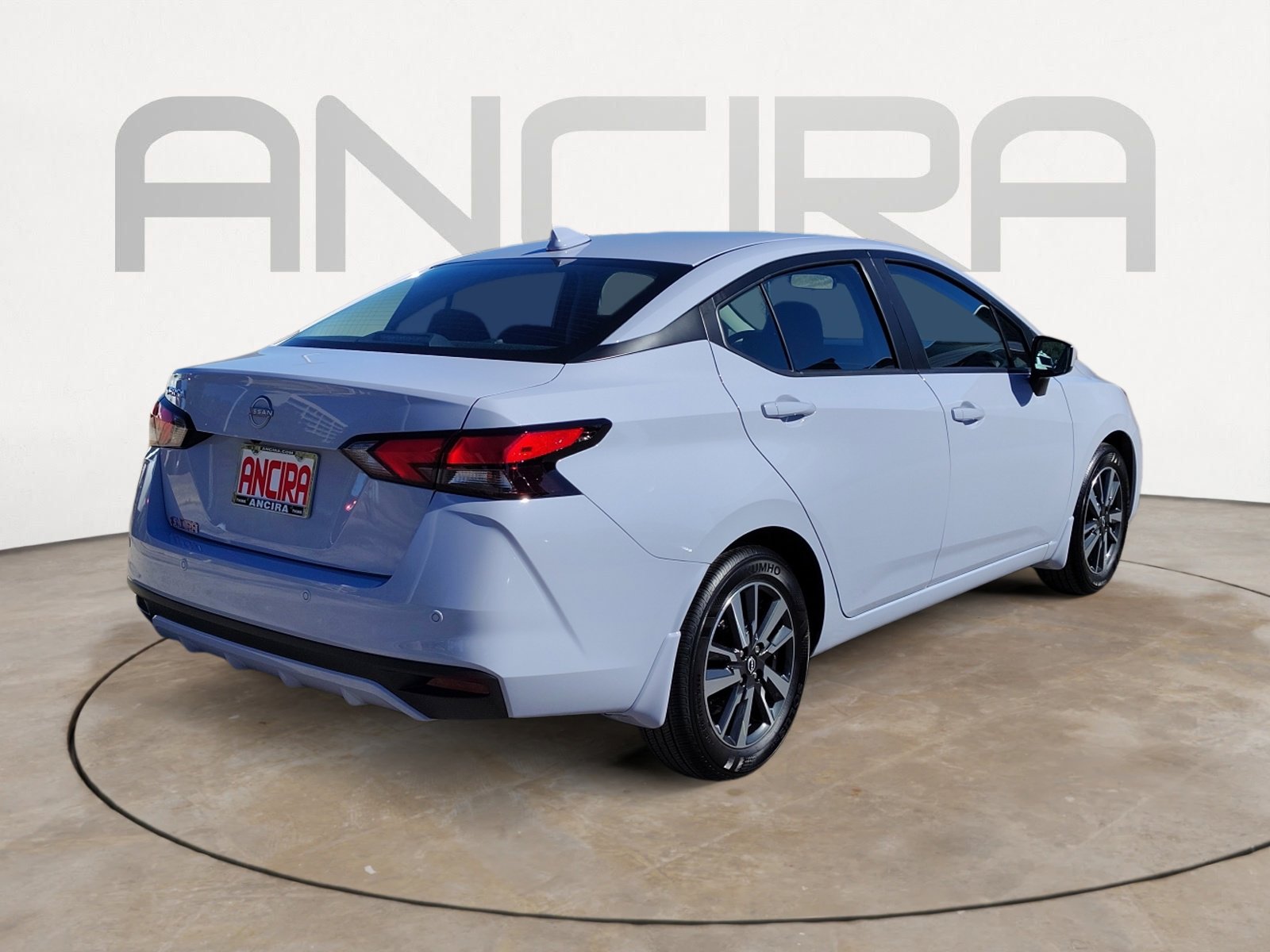 2025 Nissan Versa SV photo 9