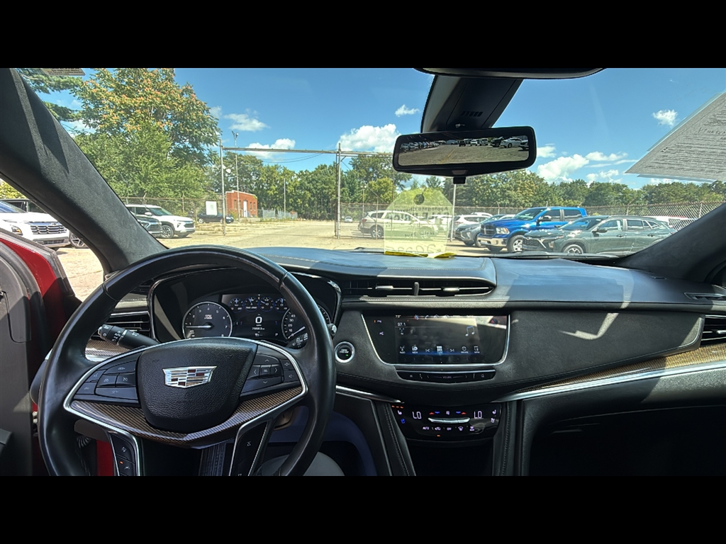 2017 Cadillac XT5 Platinum photo 9