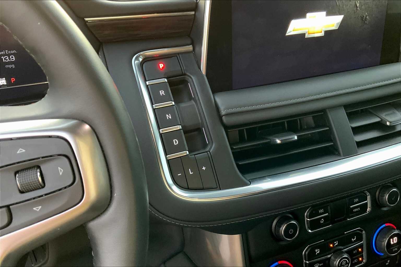 2023 Chevrolet Tahoe Z71 photo 14