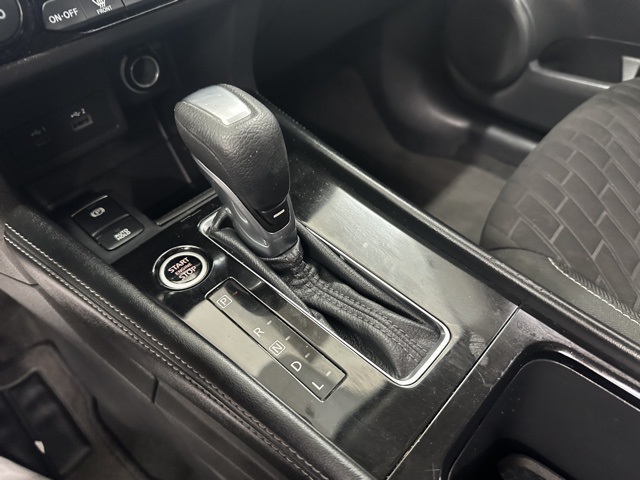 2021 Nissan Kicks SV photo 19