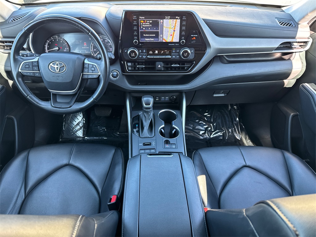 2022 Toyota Highlander XLE photo 19