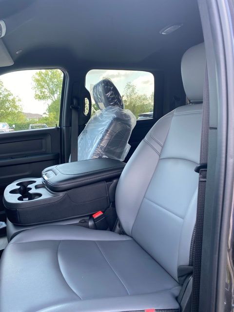 2025 Ram 3500 Tradesman photo 8