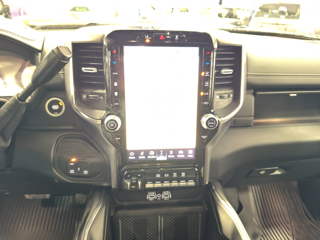 2025 Ram 2500 Laramie photo 30