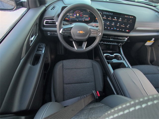 2026 Chevrolet Traverse photo 9