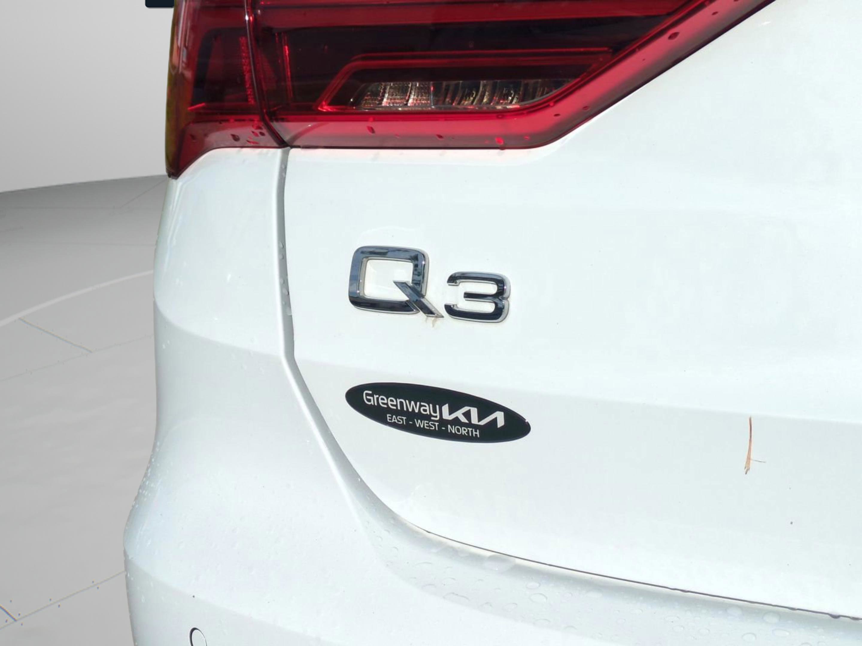 2022 Audi Q3 S line Premium Plus photo 12