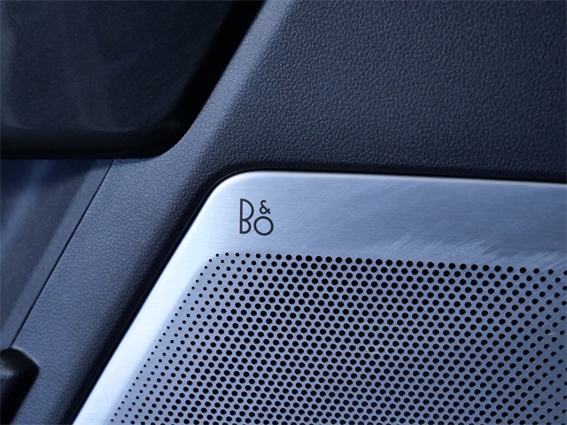 2023 Ford F-150 Lariat photo 28