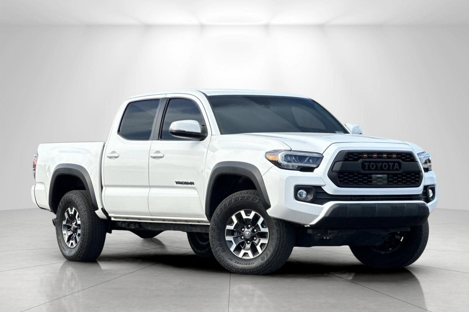2022 Toyota Tacoma TRD Off Road's photo