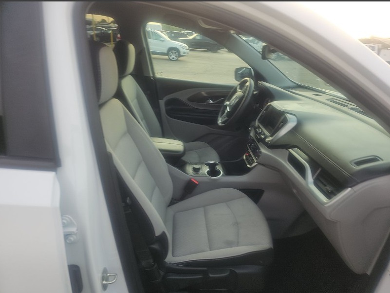 2023 Gmc Terrain SLE photo 23