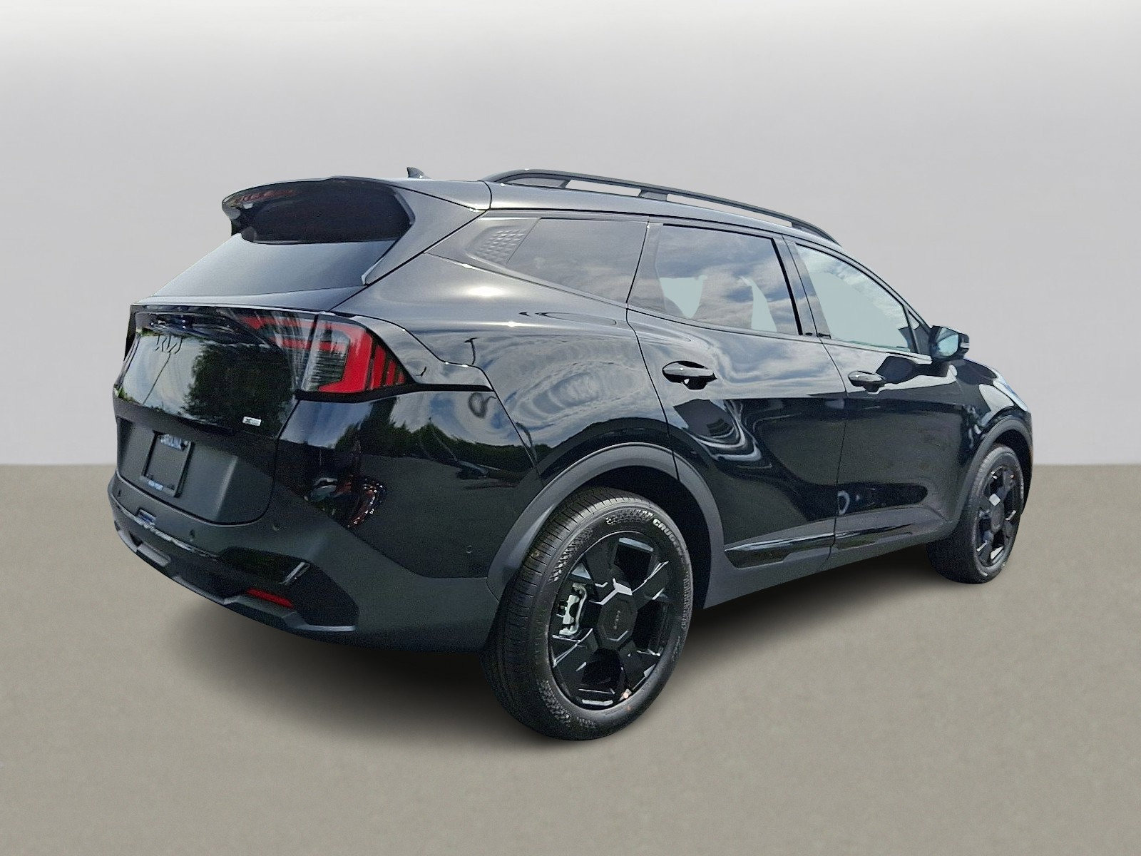2026 Kia Sportage X-Line photo 4