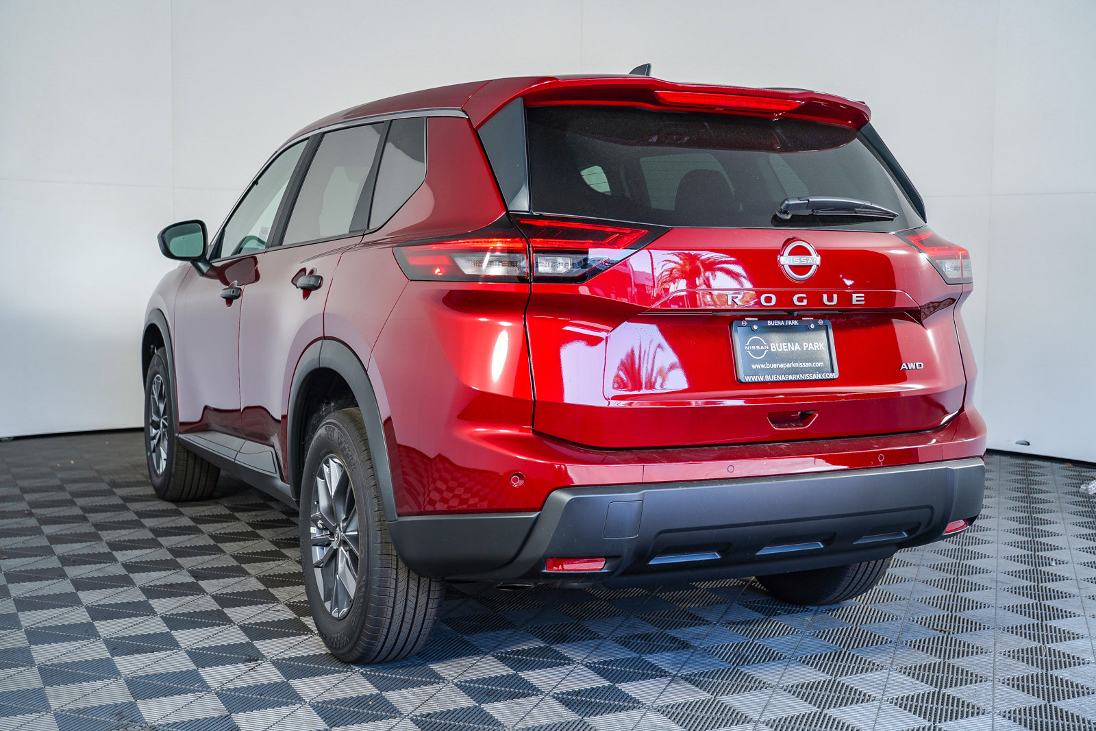 2025 Nissan Rogue S photo 6