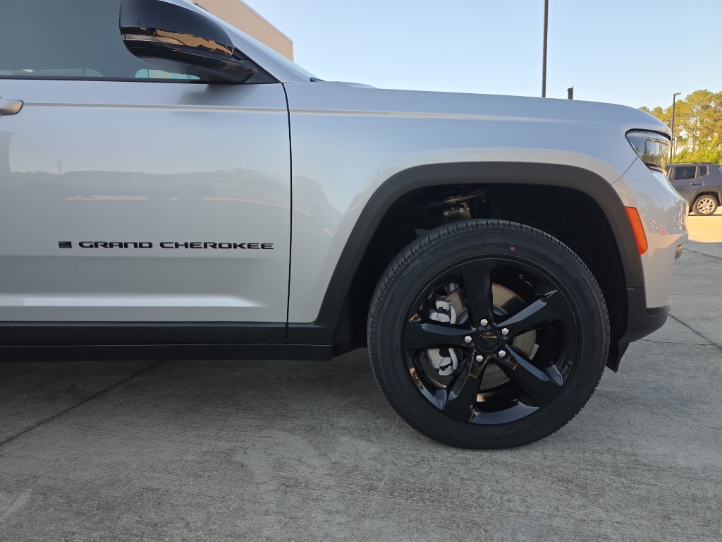 2025 Jeep Grand Cherokee Altitude X photo 10