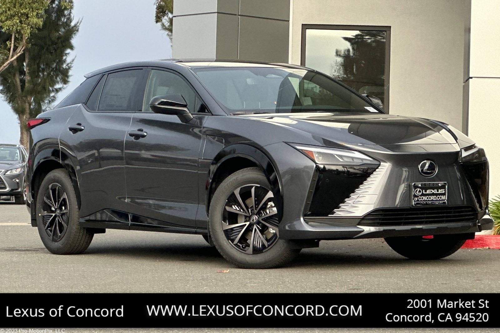 2026 Lexus RZ 350e Signature's photo