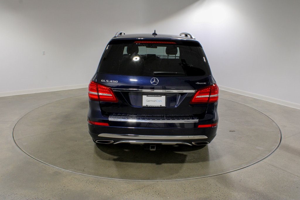 2018 Mercedes Benz GLS 450 4MATIC photo 4