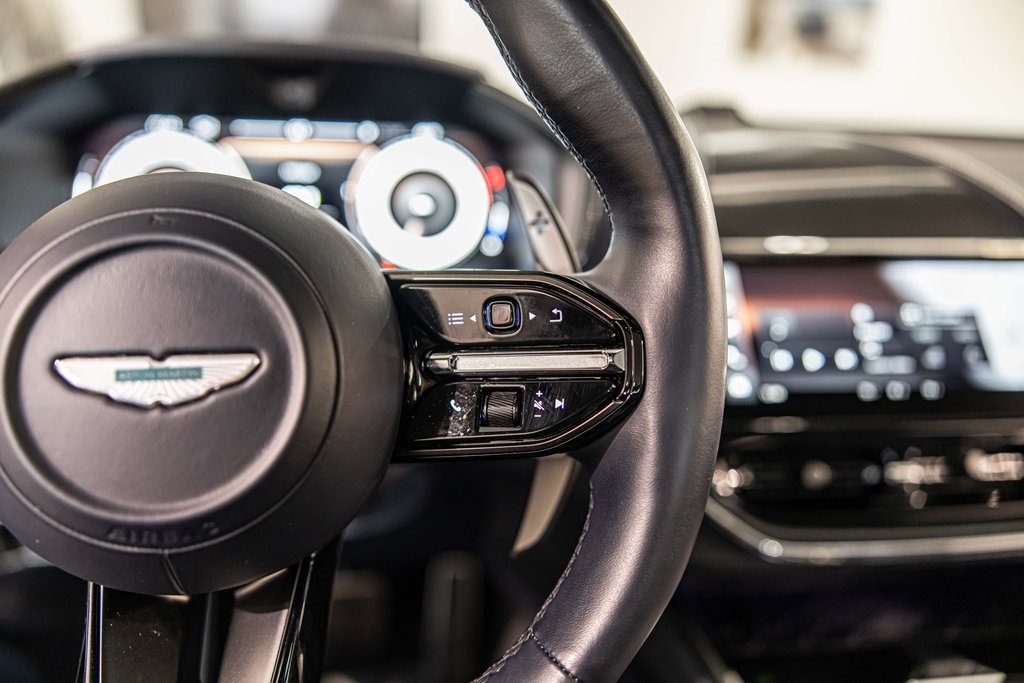 2025 ASTON MARTIN DBX - Image 27