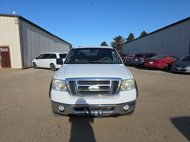 2008 Ford F-150 XLT photo 2