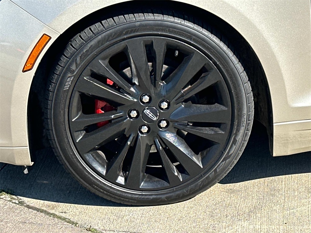 2017 Lincoln MKZ Reserve photo 23