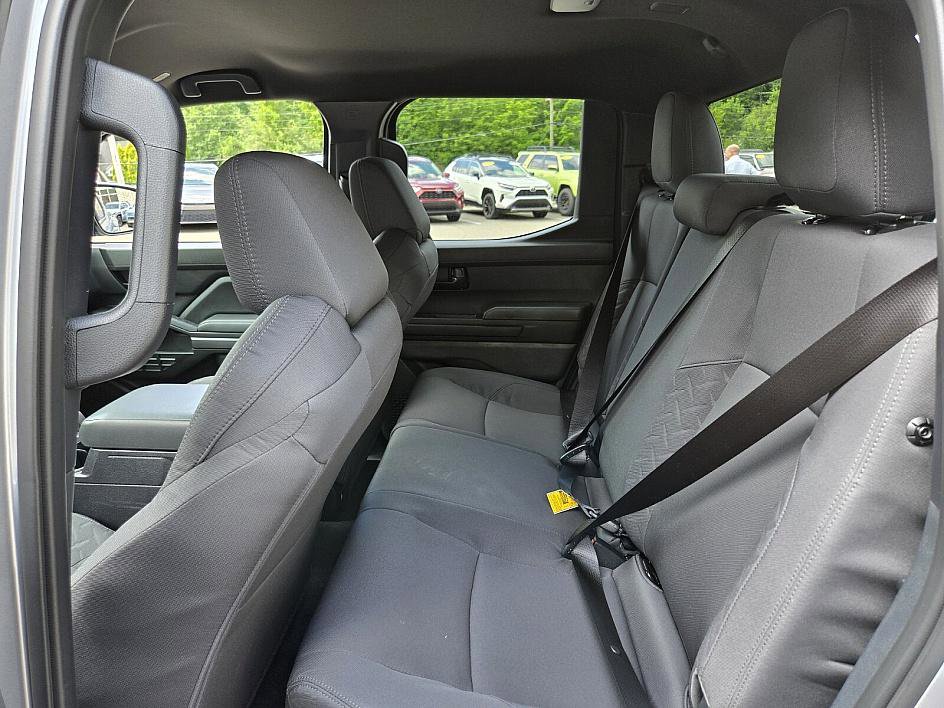 2025 Toyota Tacoma SR5 photo 13
