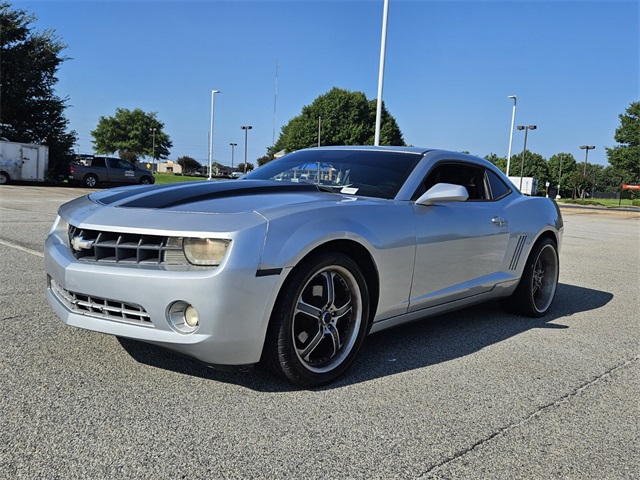 2010 Chevrolet Camaro 1LT photo 3