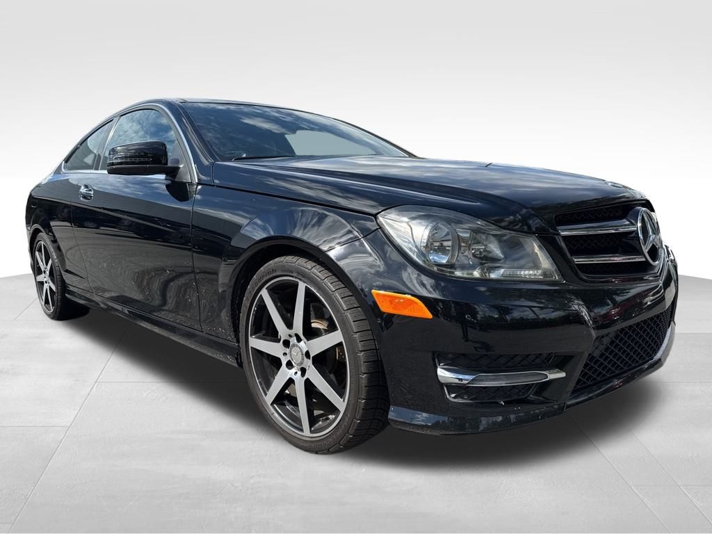 2015 Mercedes Benz C 250 photo 3