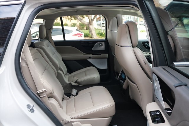 2020 Lincoln Aviator Reserve photo 21