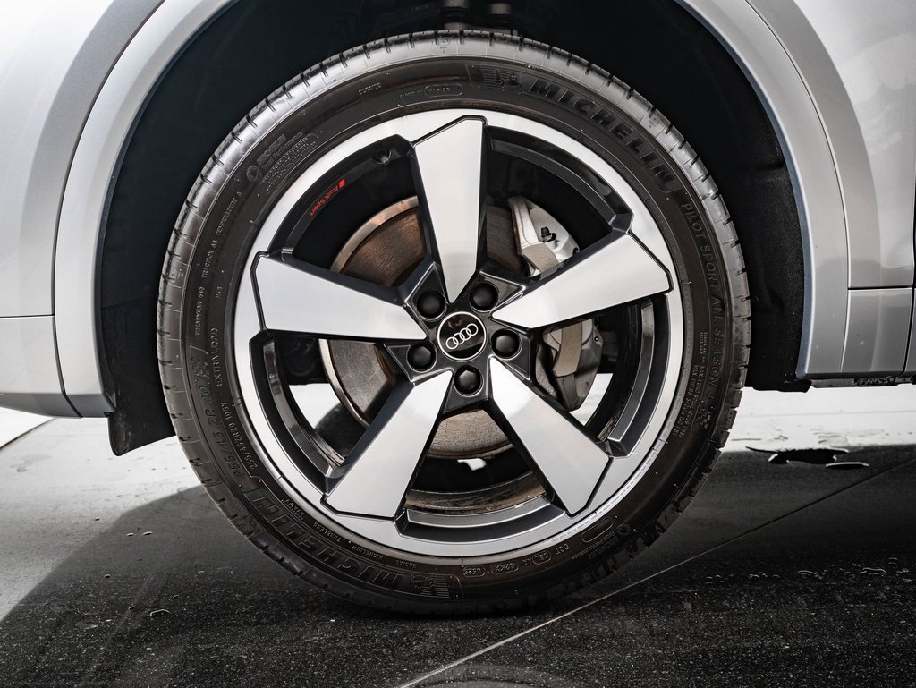 2022 Audi Q5 45 S line Premium photo 12