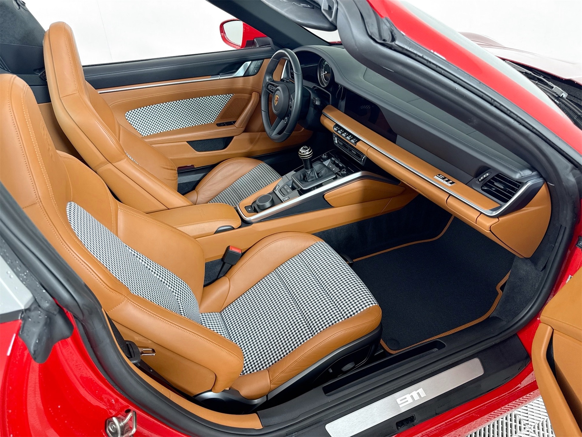 2023 Porsche 911 Targa 4S photo 22