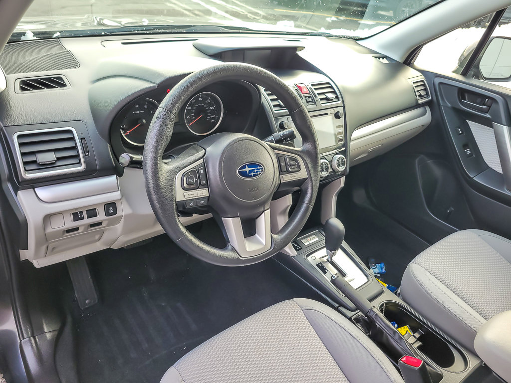 2017 SUBARU FORESTER - Image 8