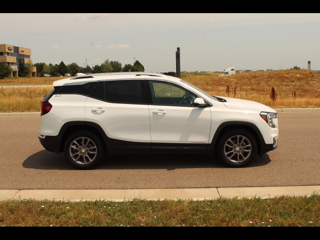 2022 Gmc Terrain SLT photo 4