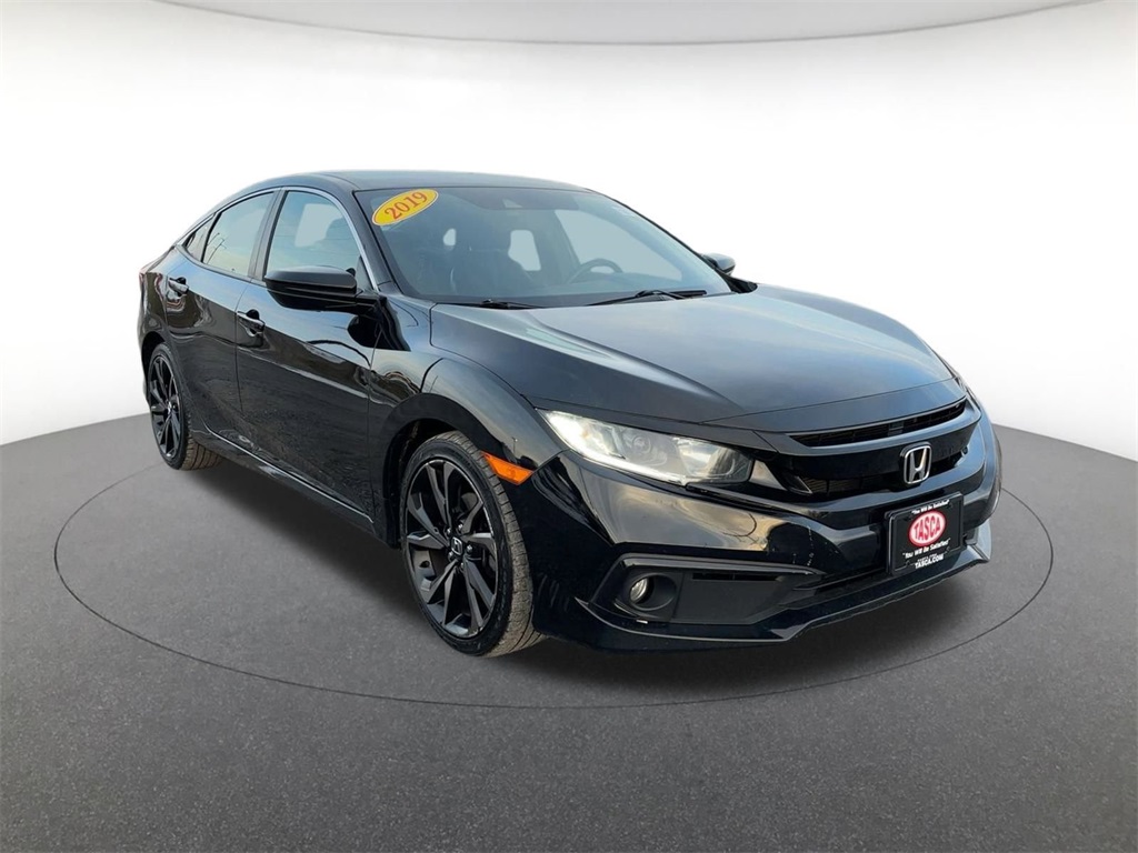 2019 Honda Civic Sport's photo
