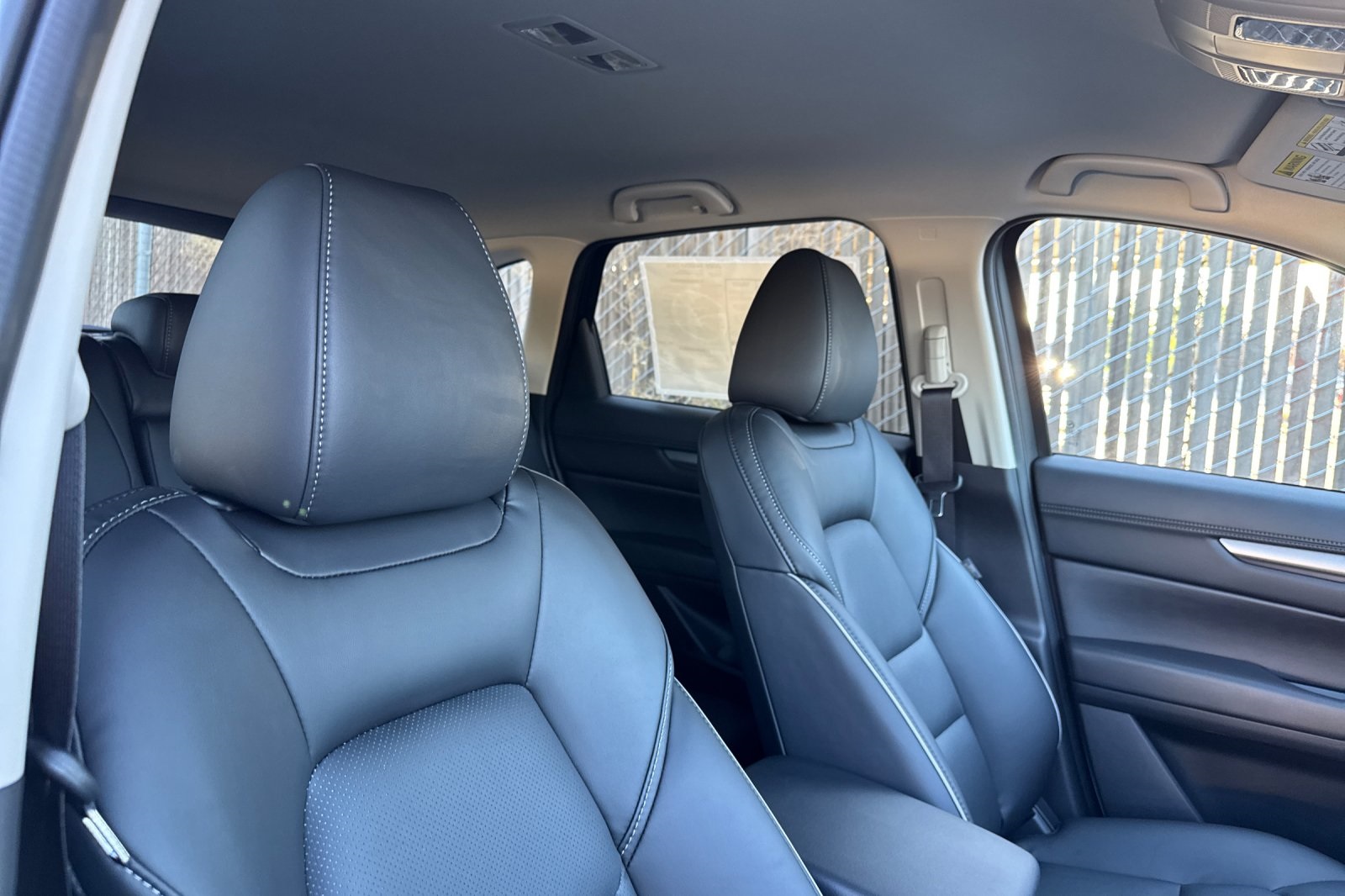 2025 Mazda CX-5 2.5 Select photo 16